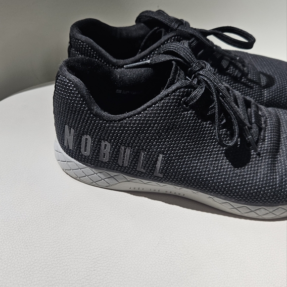 Nobull Trainers Gym Shoes - Picture 2 of 7